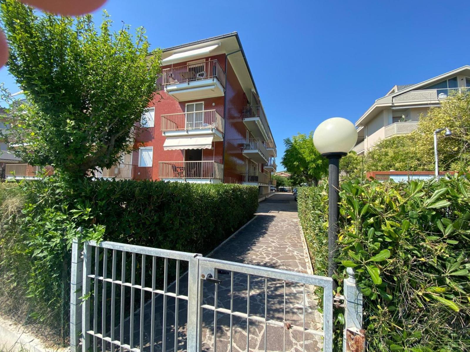 Hotel Ambasciatori Пінето Номер фото